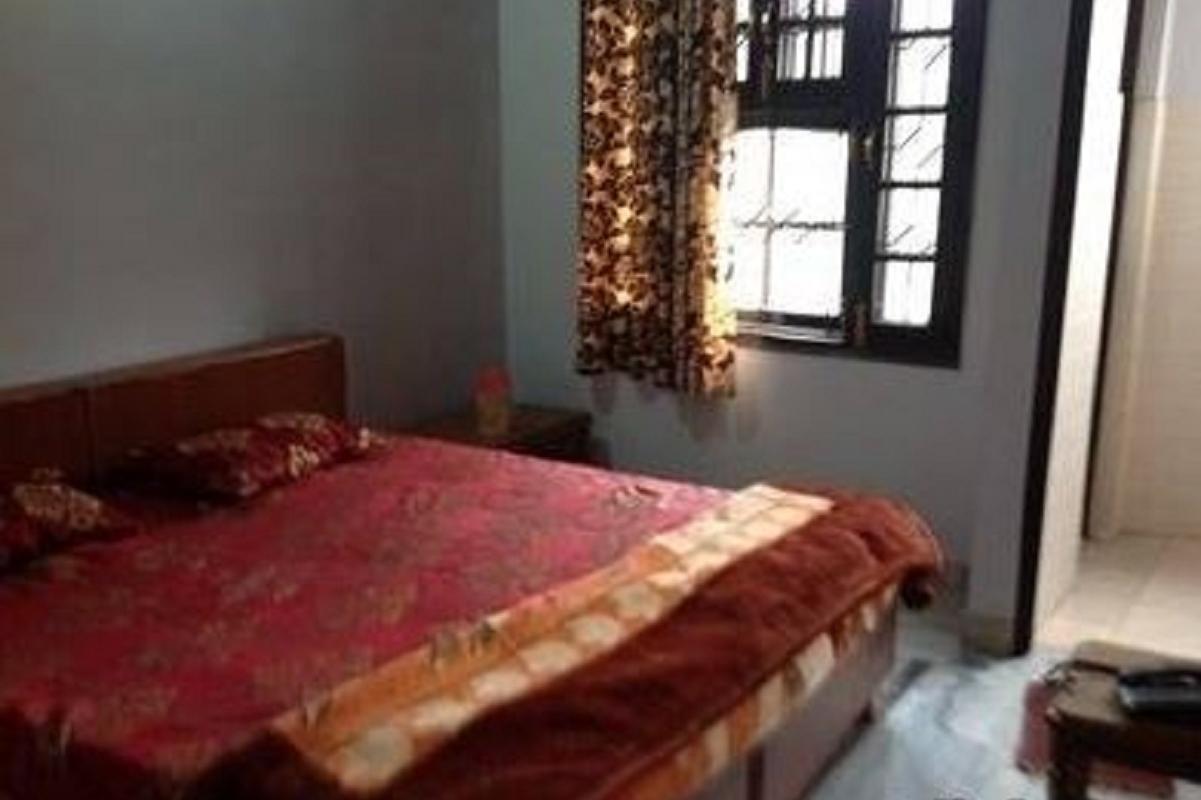 Raja Guest House Jalandhar Bagian luar foto